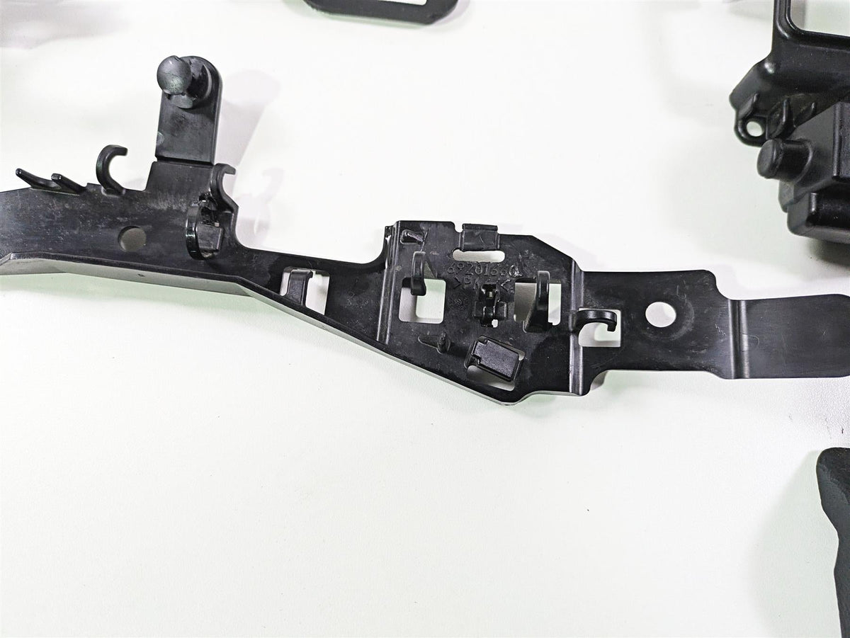 2019 Harley Softail FXDR 114 Battery & Electrical Holder Set 69201632 74700031 {{ shop.shopifyCountryName }} - Mototech271