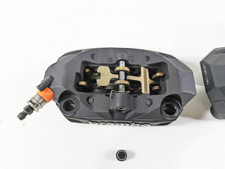 2014 BMW R nine T R9T K21 Front Brake Caliper Set 100mm Brembo 34118535162 {{ shop.shopifyCountryName }} - Mototech271