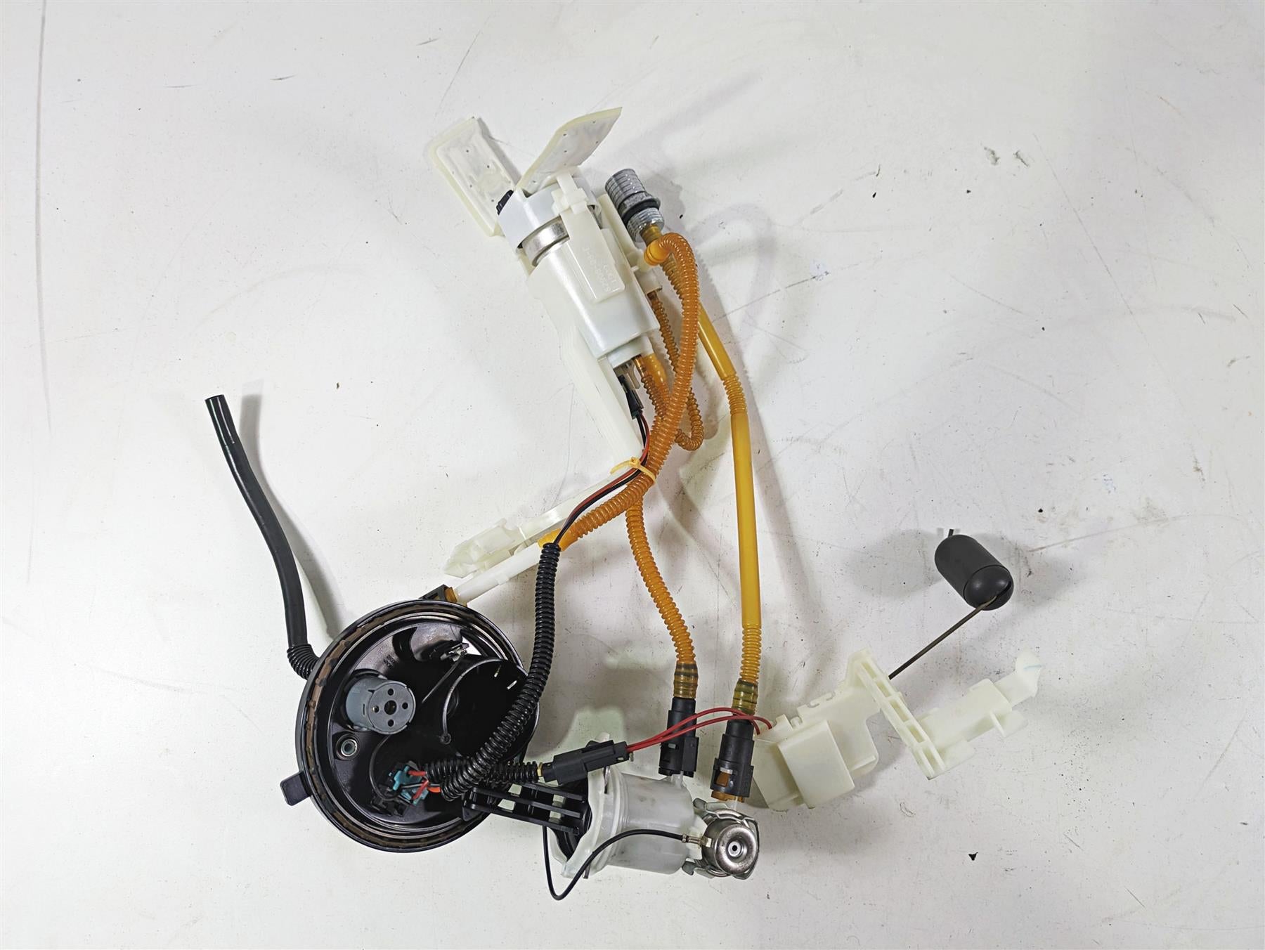 2020 Harley Touring FLHT Electra Glide Fuel Gas Petrol Pump - Tested 75069-08D {{ shop.shopifyCountryName }} - Mototech271