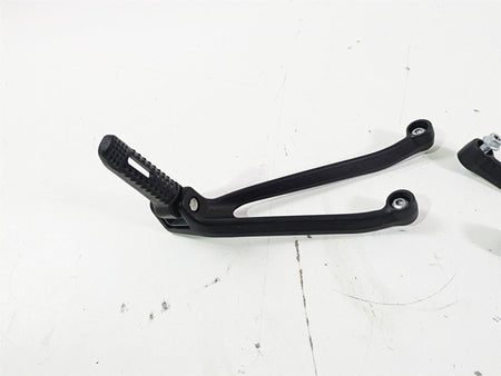 2017 BMW S1000RR K46 Rear Passenger Foot Peg Set 46718521680 46718521681 {{ shop.shopifyCountryName }} - Mototech271