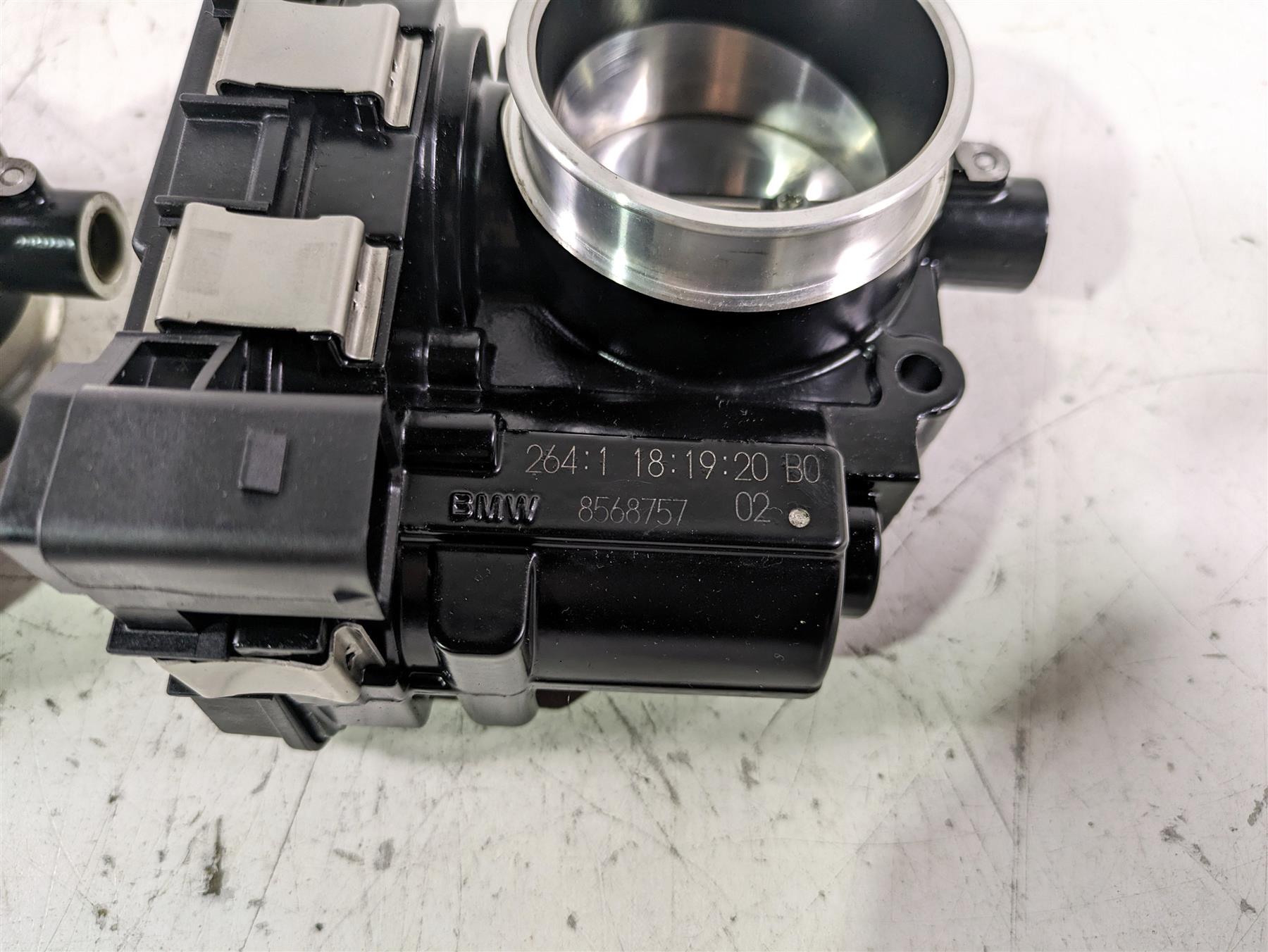 2022 BMW R1250 RT K052 Throttle Body Fuel Injection Set 13548568757 {{ shop.shopifyCountryName }} - Mototech271