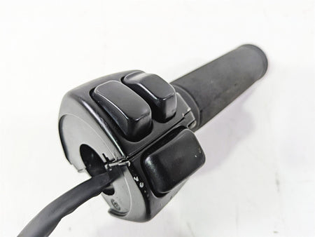 2004 Harley FLSTCI Softail Heritage Right Hand Control Switch 71684-06A 71683-06 {{ shop.shopifyCountryName }} - Mototech271