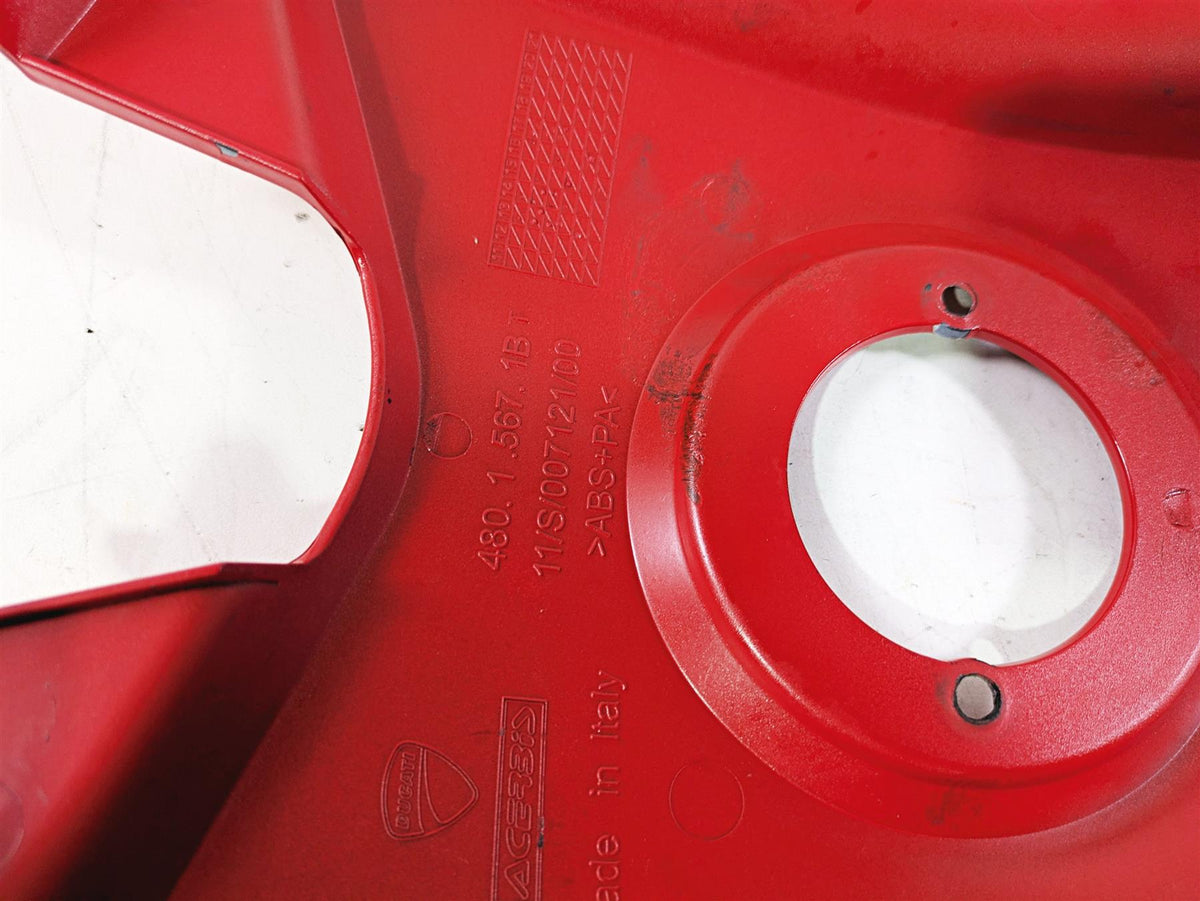 2018 Ducati Hypermotard 939 SP Center Tank Fairing Cover 480P5672E {{ shop.shopifyCountryName }} - Mototech271