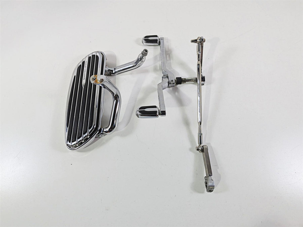 2011 Harley Touring FLHTCU CVO Electra Glide Left Floorboard & Shifter 51498-09A-Mototech271