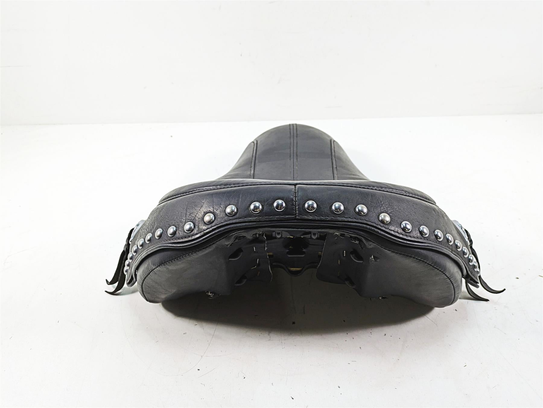 2013 Harley Softail FLSTC Heritage Classic Front Seat Saddle - Read 52505-09 {{ shop.shopifyCountryName }} - Mototech271