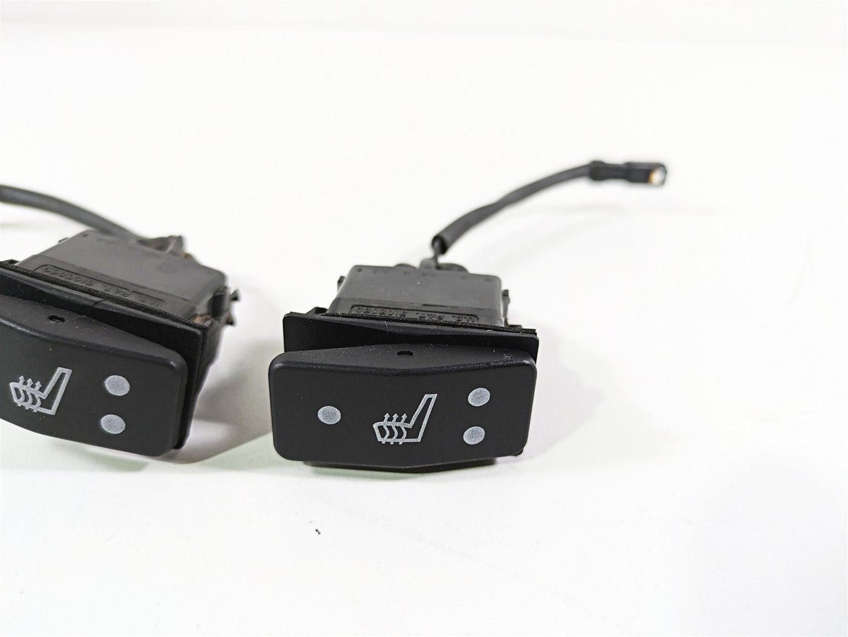 2015 Triumph Tiger Explorer XC Heated Seat Heater Switch Set {{ shop.shopifyCountryName }} - Mototech271