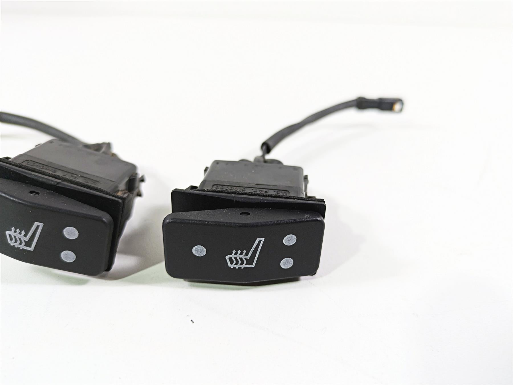 2015 Triumph Tiger Explorer XC Heated Seat Heater Switch Set {{ shop.shopifyCountryName }} - Mototech271