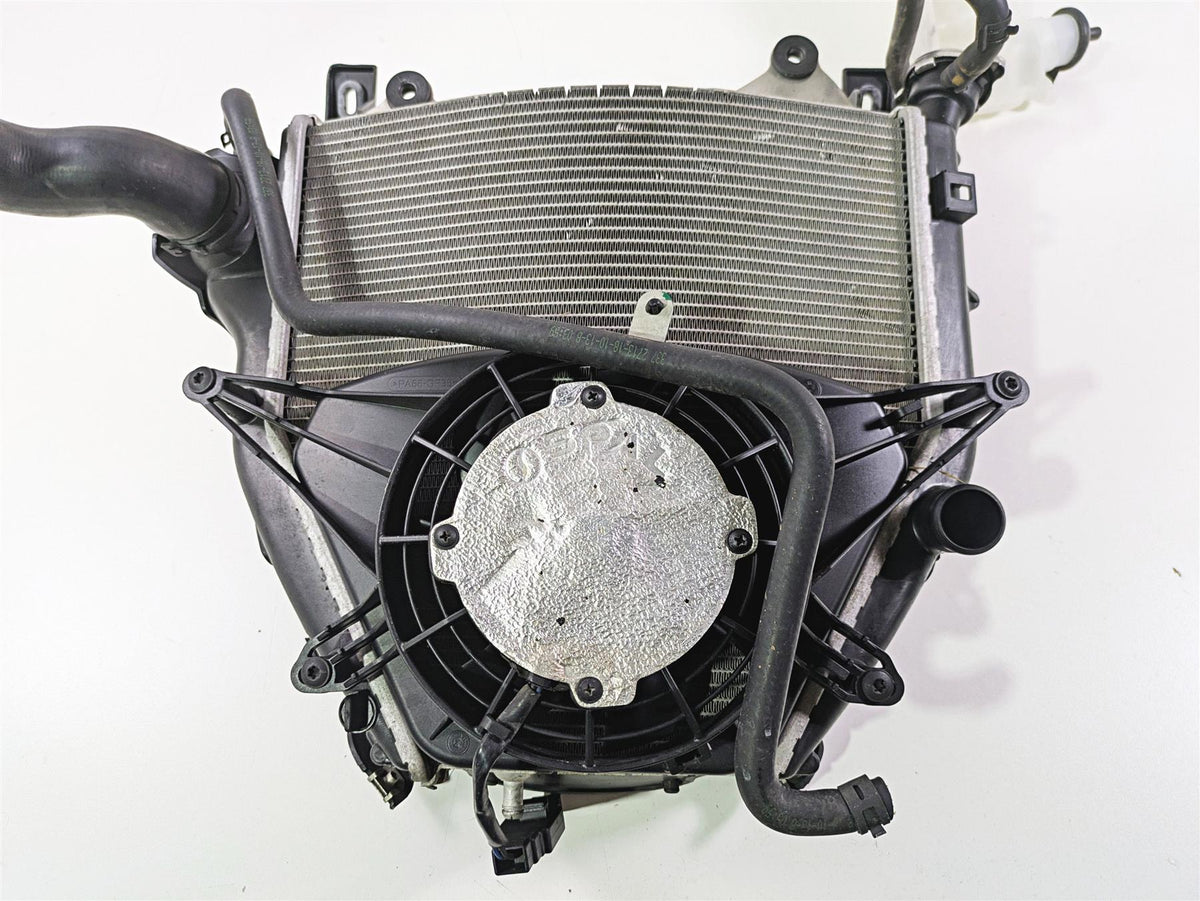 2014 BMW K1600 GTL K48 Radiator Fan Reservoir Hoses Cover Set 17117726416 {{ shop.shopifyCountryName }} - Mototech271