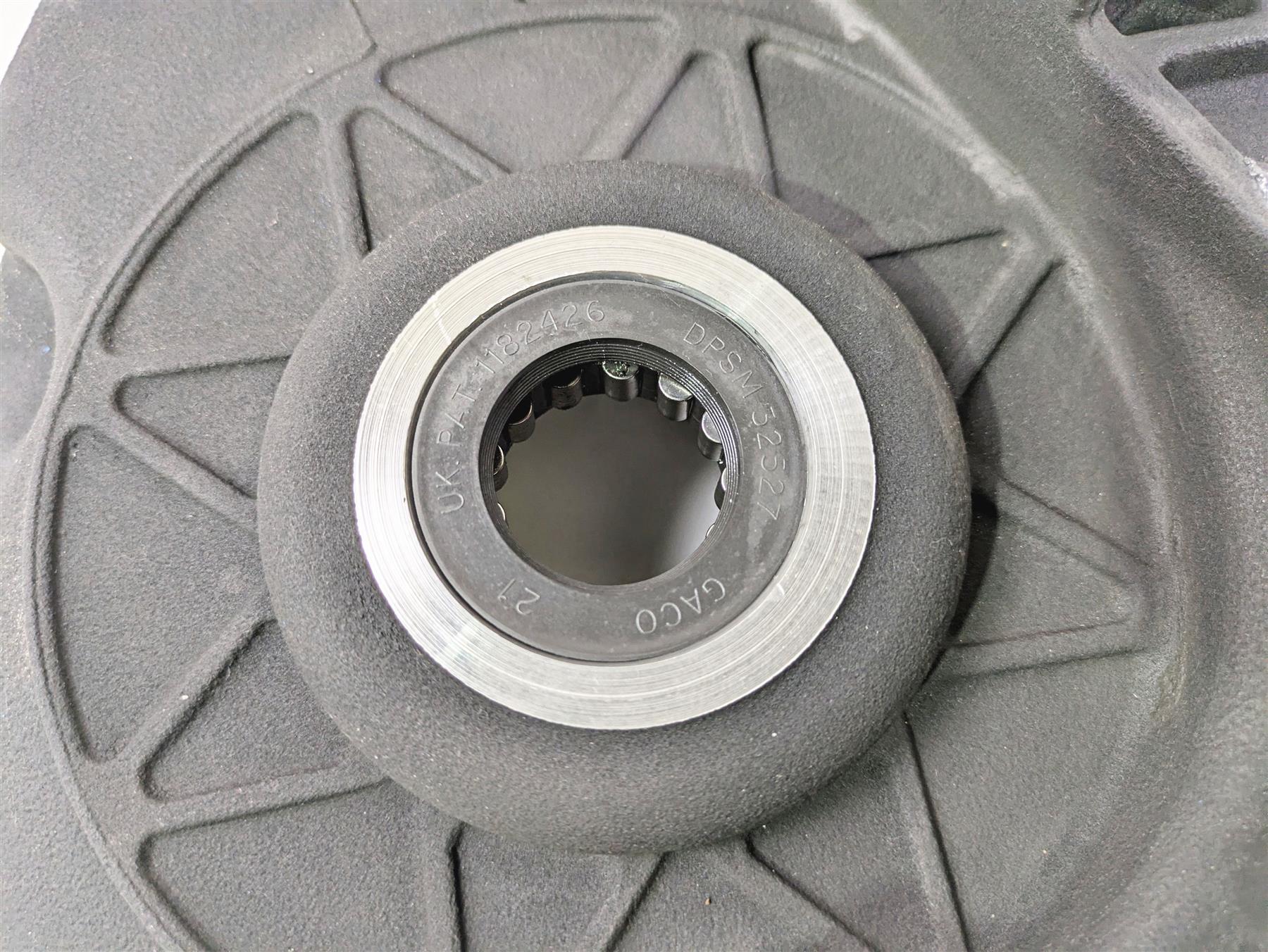 1999 Harley Dyna FXDL Low Rider Inner Primary Drive Clutch Cover 60681-94A {{ shop.shopifyCountryName }} - Mototech271