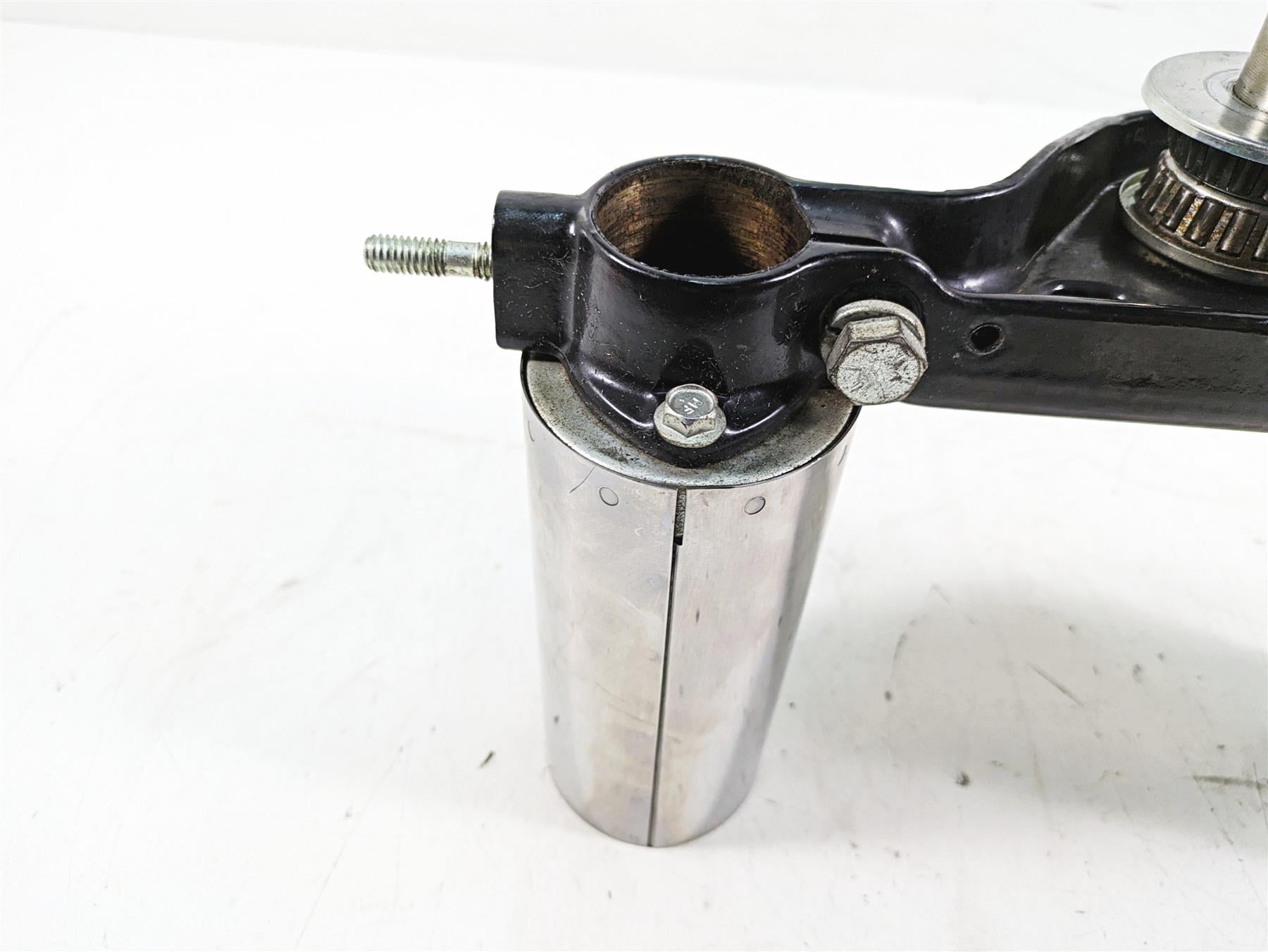2011 Harley Touring FLHR Road King Upper Lower Triple Tree Set 41mm 45446-09 {{ shop.shopifyCountryName }} - Mototech271