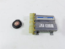 Load image into Gallery viewer, 2017 Indian Chieftain Limited Vcm Vehicle Control Module &amp; Fob 4016189 4014121
