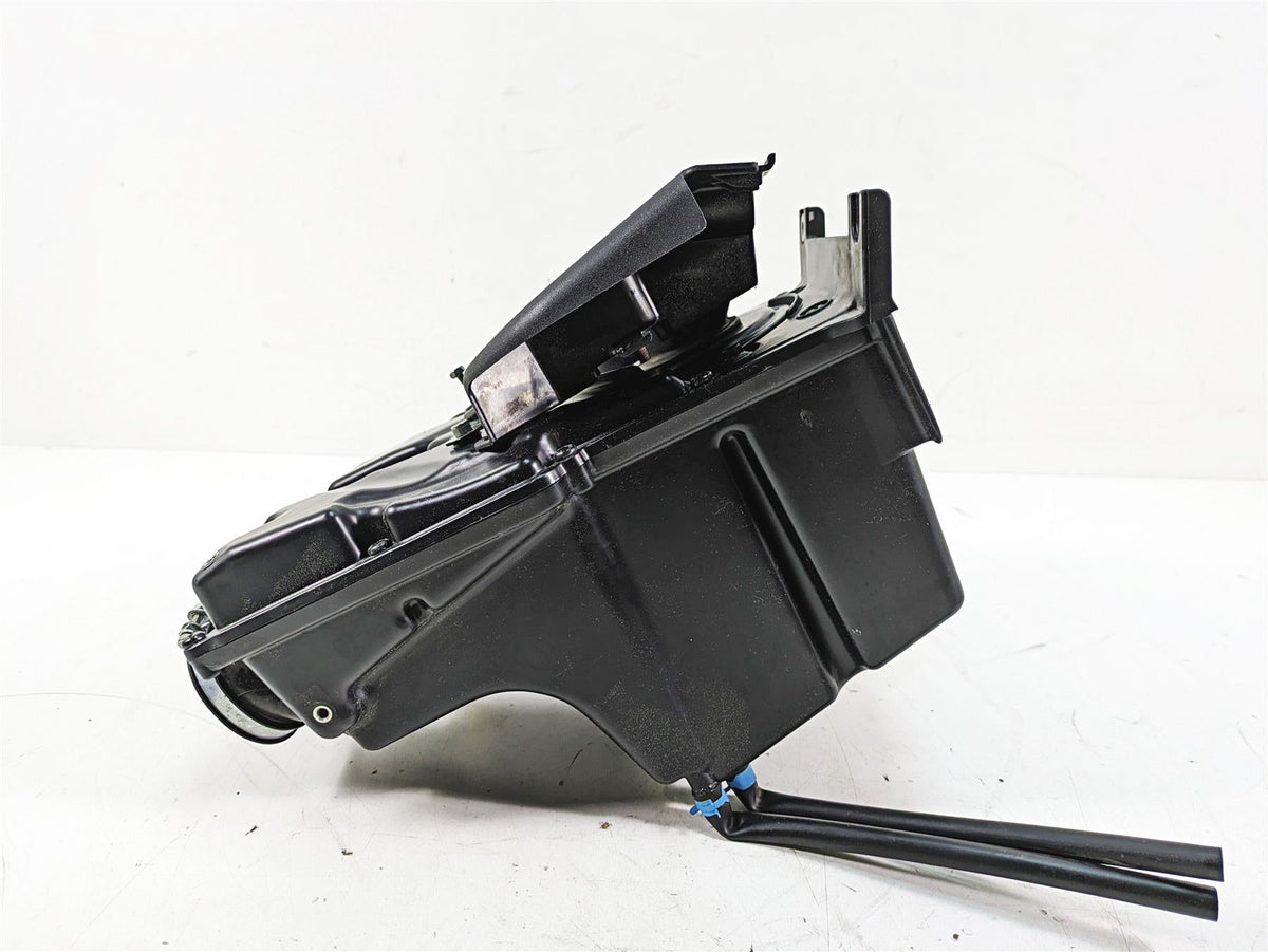 2011 Triumph America Air Cleaner Breather Box & Covers T2208750 T2208495 {{ shop.shopifyCountryName }} - Mototech271
