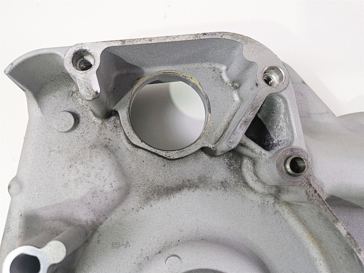 2009 Harley FXDC Dyna Super Glide Inner Primary Drive Clutch Cover Mid 60681-06B {{ shop.shopifyCountryName }} - Mototech271