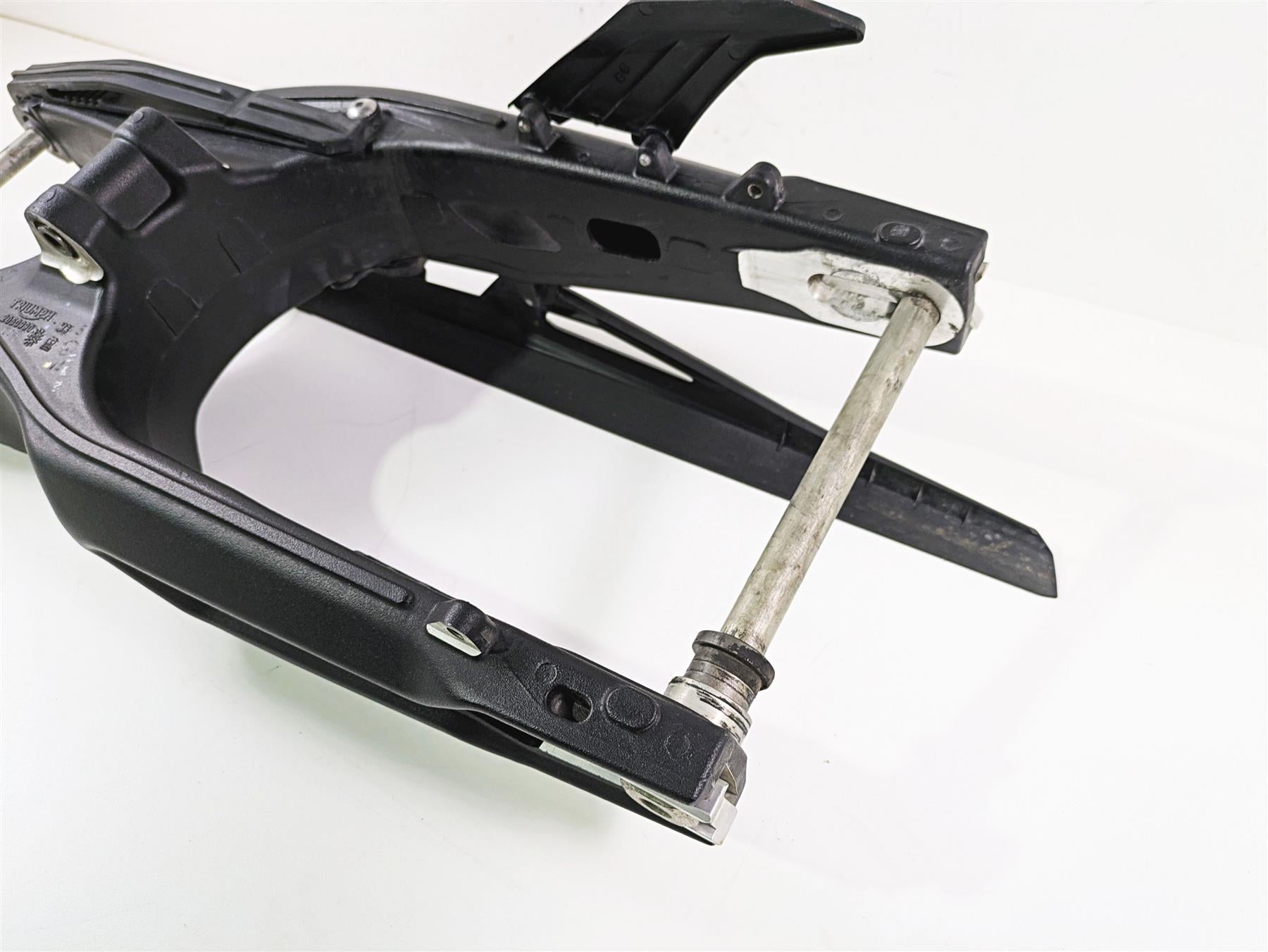 2024 Triumph Tiger 900 GT Rear Swingarm Swing Arm & Axle T2050983 T2050990 {{ shop.shopifyCountryName }} - Mototech271