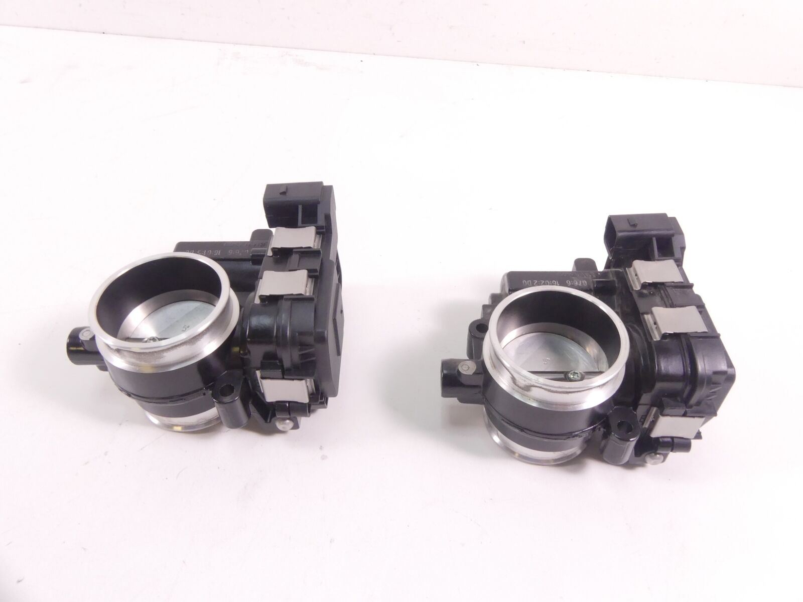 2016 BMW R1200RS K54 Throttle Bodies Body Fuel Inject Injection 13548564959 {{ shop.shopifyCountryName }} - Mototech271