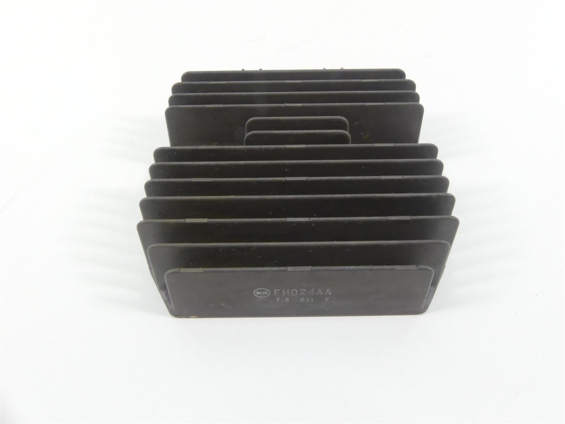 2018 Can Am Maverick X3 Turbo STD Rectifier Voltage Regulator 710005568 FH024AA {{ shop.shopifyCountryName }} - Mototech271