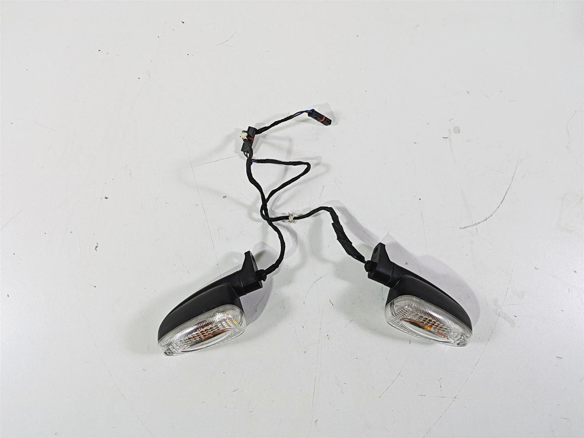 2012 BMW R1200R K27 Rear Blinker Turn Signal Set 63137667771 63137667772 {{ shop.shopifyCountryName }} - Mototech271