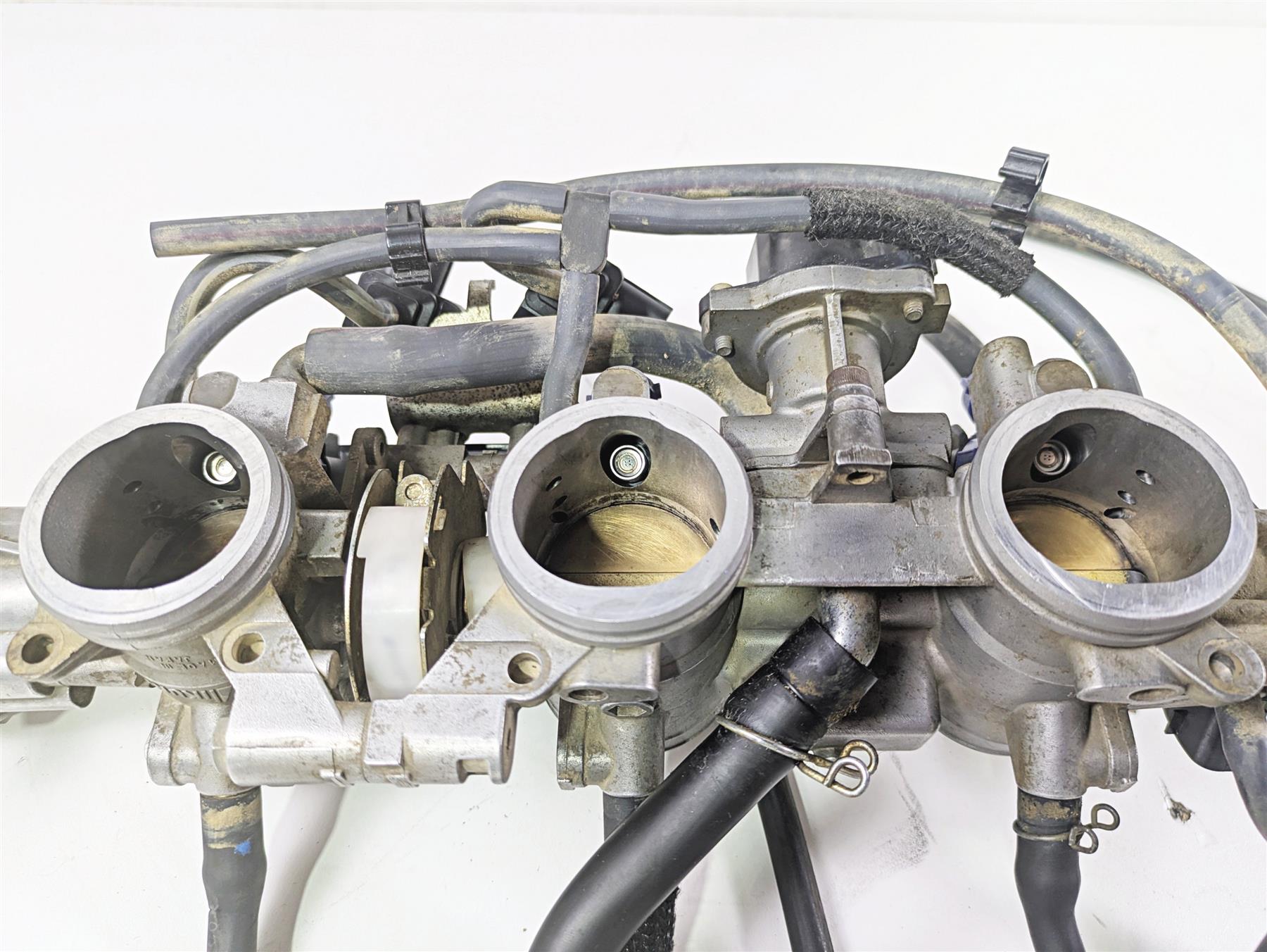 2020 Yamaha YXZ1000 R SS XTR Throttle Body Bodies B5H-13750-00-00 {{ shop.shopifyCountryName }} - Mototech271
