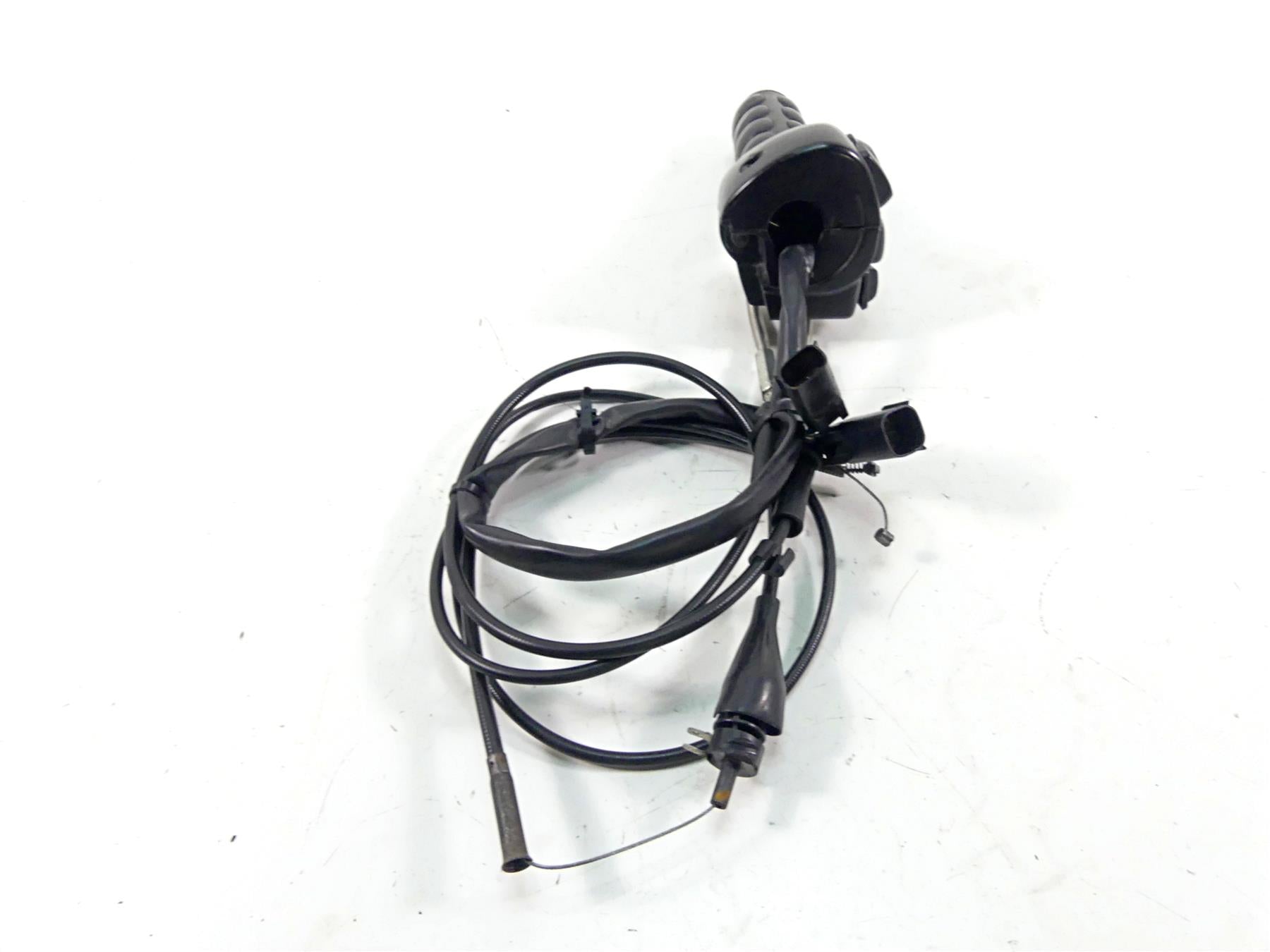 2007 Harley Touring FLHRC Road King Right Hand Throttle Control Switch 71684-06A {{ shop.shopifyCountryName }} - Mototech271