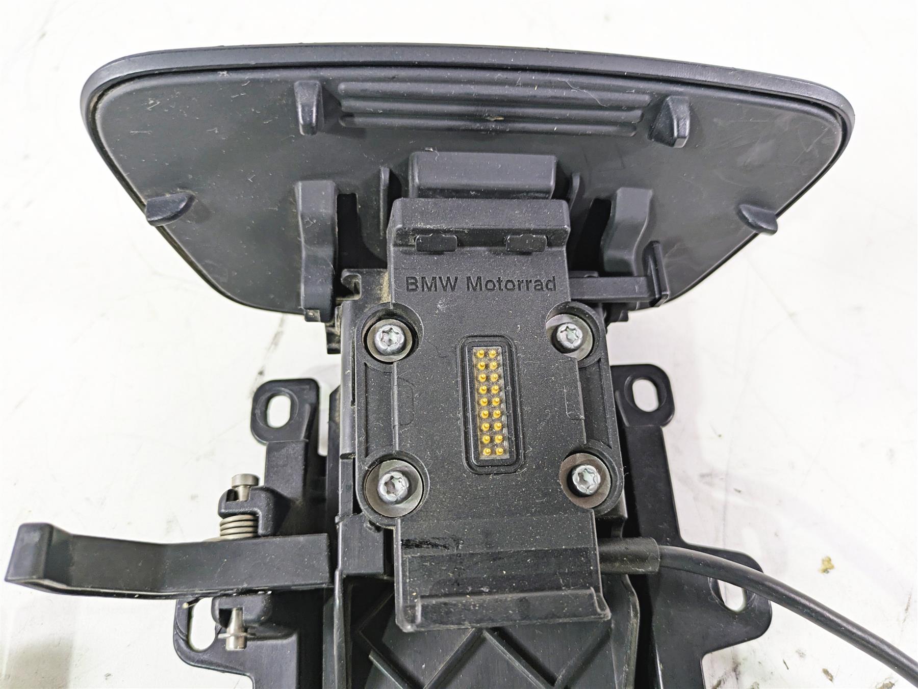2015 BMW K1600 GT K48 Gps Navigation Housing & Mount Carrier Set 46637724088 {{ shop.shopifyCountryName }} - Mototech271