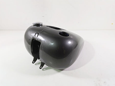 2009 Harley FLSTSB Cross Bones Fuel Gas Petrol Tank - Read 61000800 {{ shop.shopifyCountryName }} - Mototech271