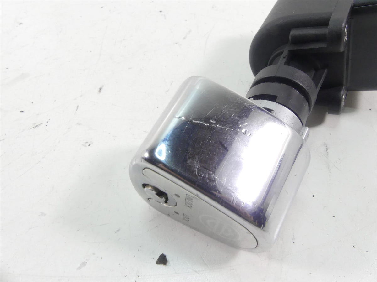 2013 Harley Touring FLHTK Electra Glide Ignition Switch No Key - Vin 71572-06 {{ shop.shopifyCountryName }} - Mototech271