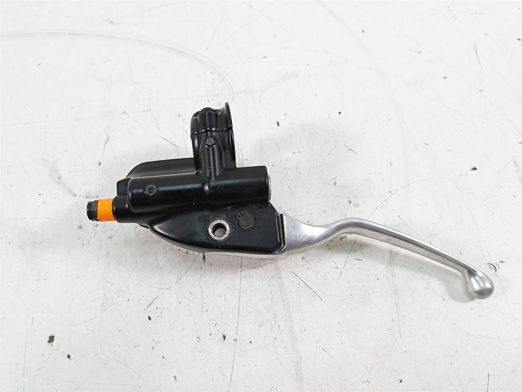 2008 Harley FLHTCU Electra Glide Dual Disc Front Brake Master Cylinder 44551-08F {{ shop.shopifyCountryName }} - Mototech271
