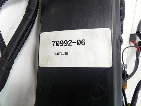 2006 Harley Touring FLHTCU SE E-Glide Main Wiring Harness Loom 70992-06 {{ shop.shopifyCountryName }} - Mototech271