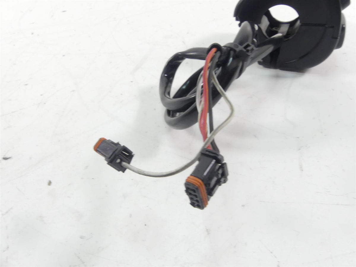2019 Harley Softail FXBB Street Bob Right Hand Start Control Switch 71500462 {{ shop.shopifyCountryName }} - Mototech271