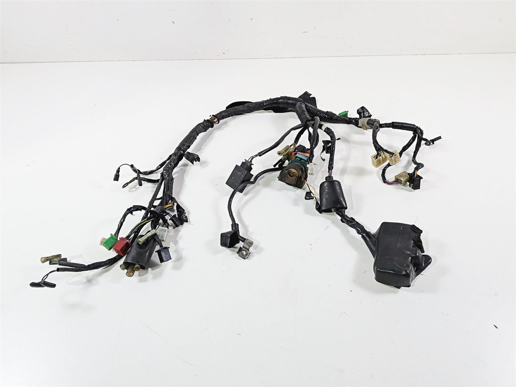 1994 Honda VT600 CR Shadow Wiring Harness Loom 32100-MZ8-000 {{ shop.shopifyCountryName }} - Mototech271