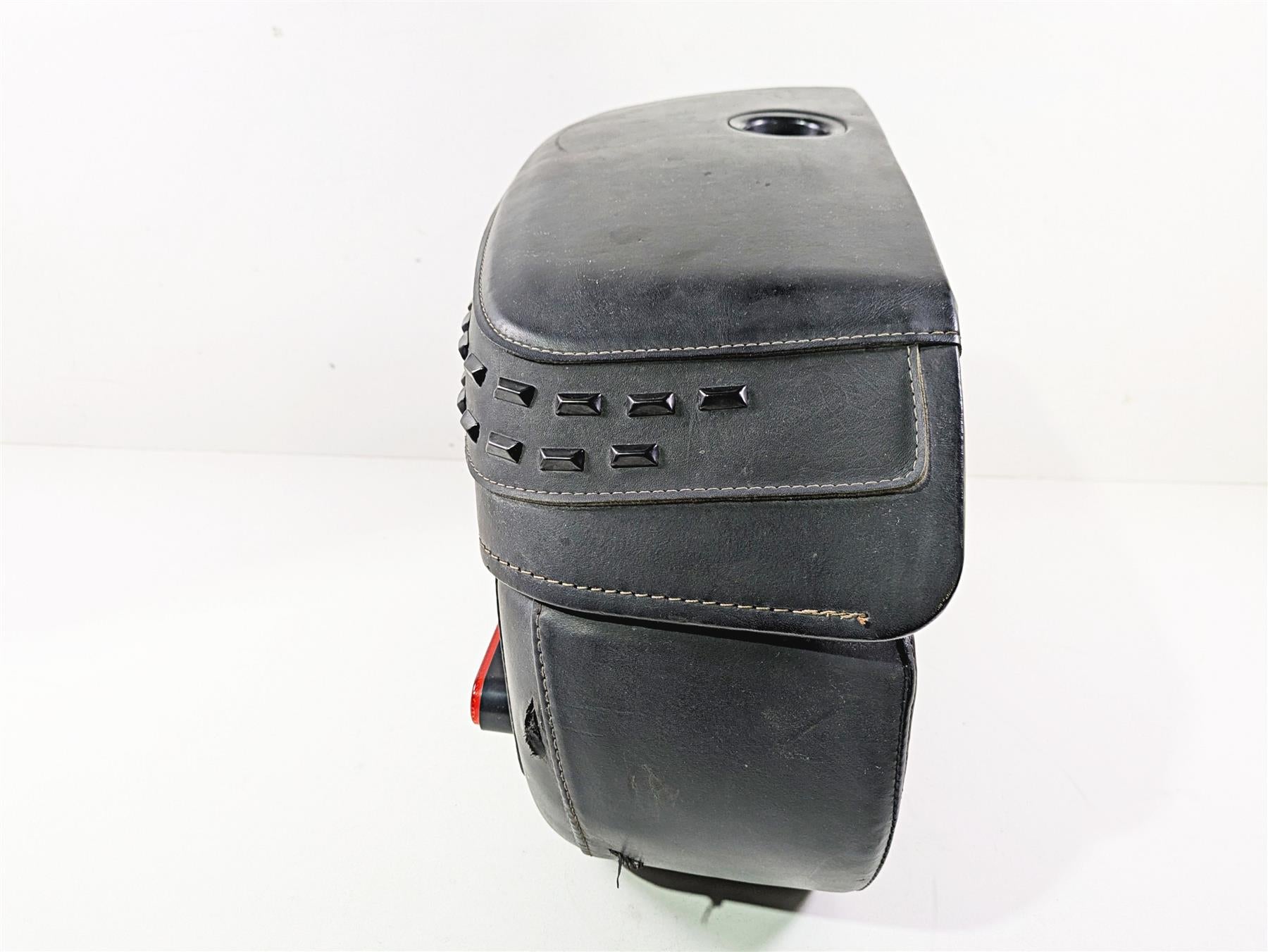 2018 Harley FLHCS Softail Heritage 115th Left Saddlebag - Read 90201437 {{ shop.shopifyCountryName }} - Mototech271