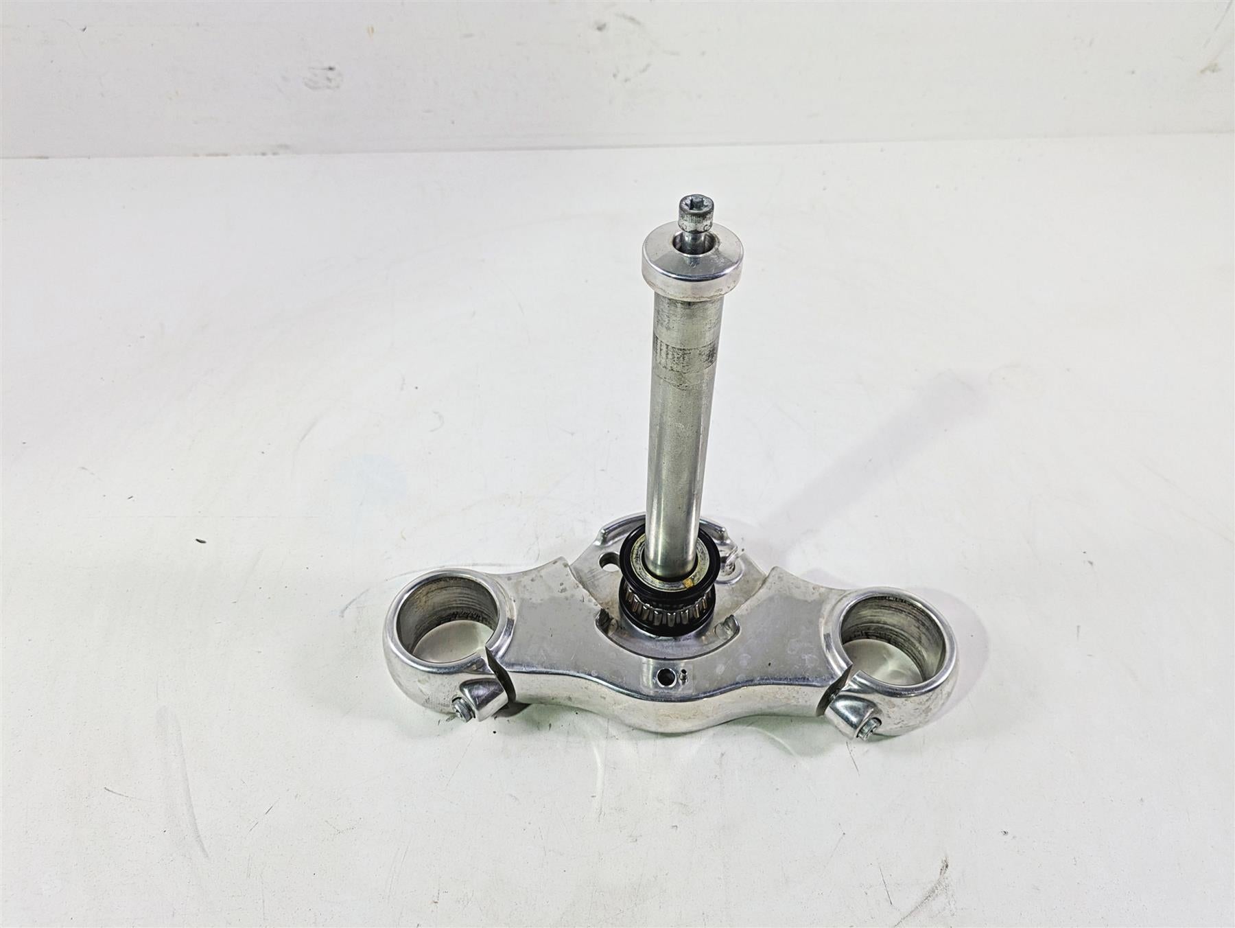 2021 Harley Softail FXST Standard Lower Triple Tree Steering Clamp 45900299 {{ shop.shopifyCountryName }} - Mototech271