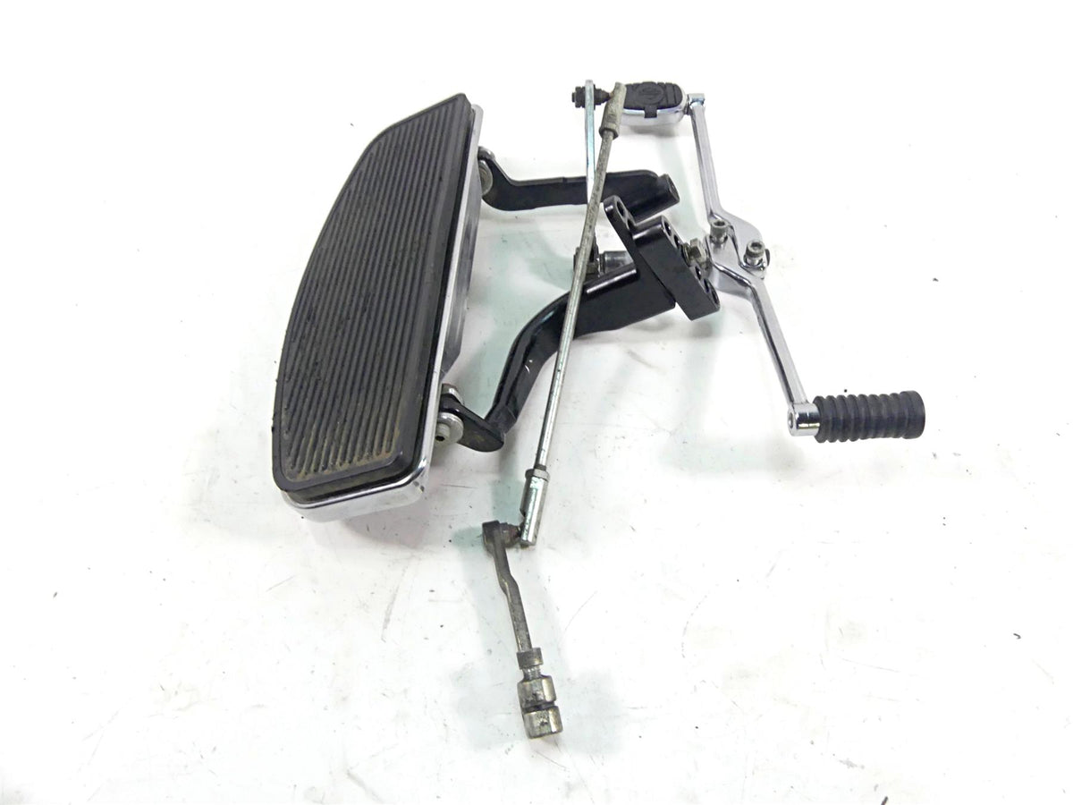 2007 Harley Touring FLHRC Road King Left Front Floorboard Shifter Set 50621-06A {{ shop.shopifyCountryName }} - Mototech271