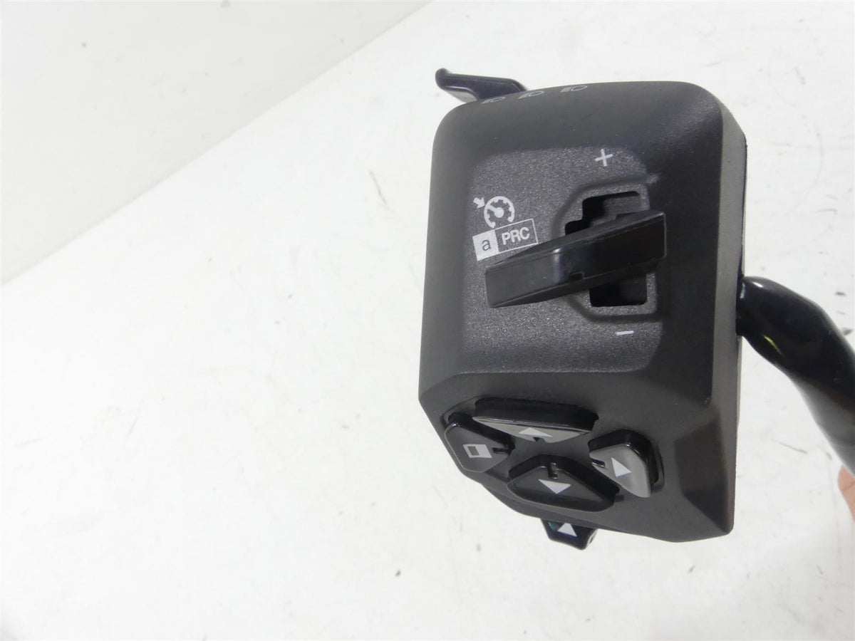 2021 Aprilia RS 660 Left Hand Blinker Mode Control Switch 2D000548 {{ shop.shopifyCountryName }} - Mototech271