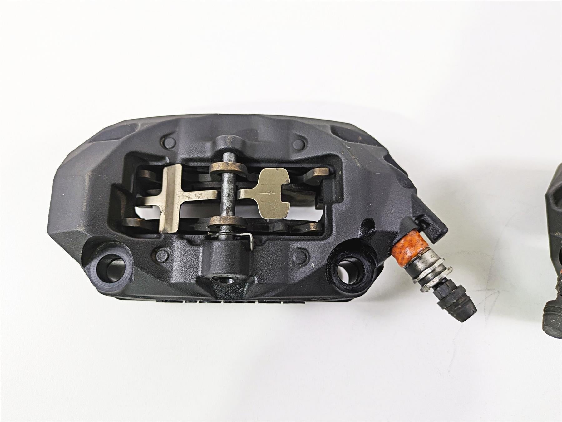 2019 BMW R1250RT K52 Front Brake Caliper Set 100mm Monoblock 34118405108 {{ shop.shopifyCountryName }} - Mototech271