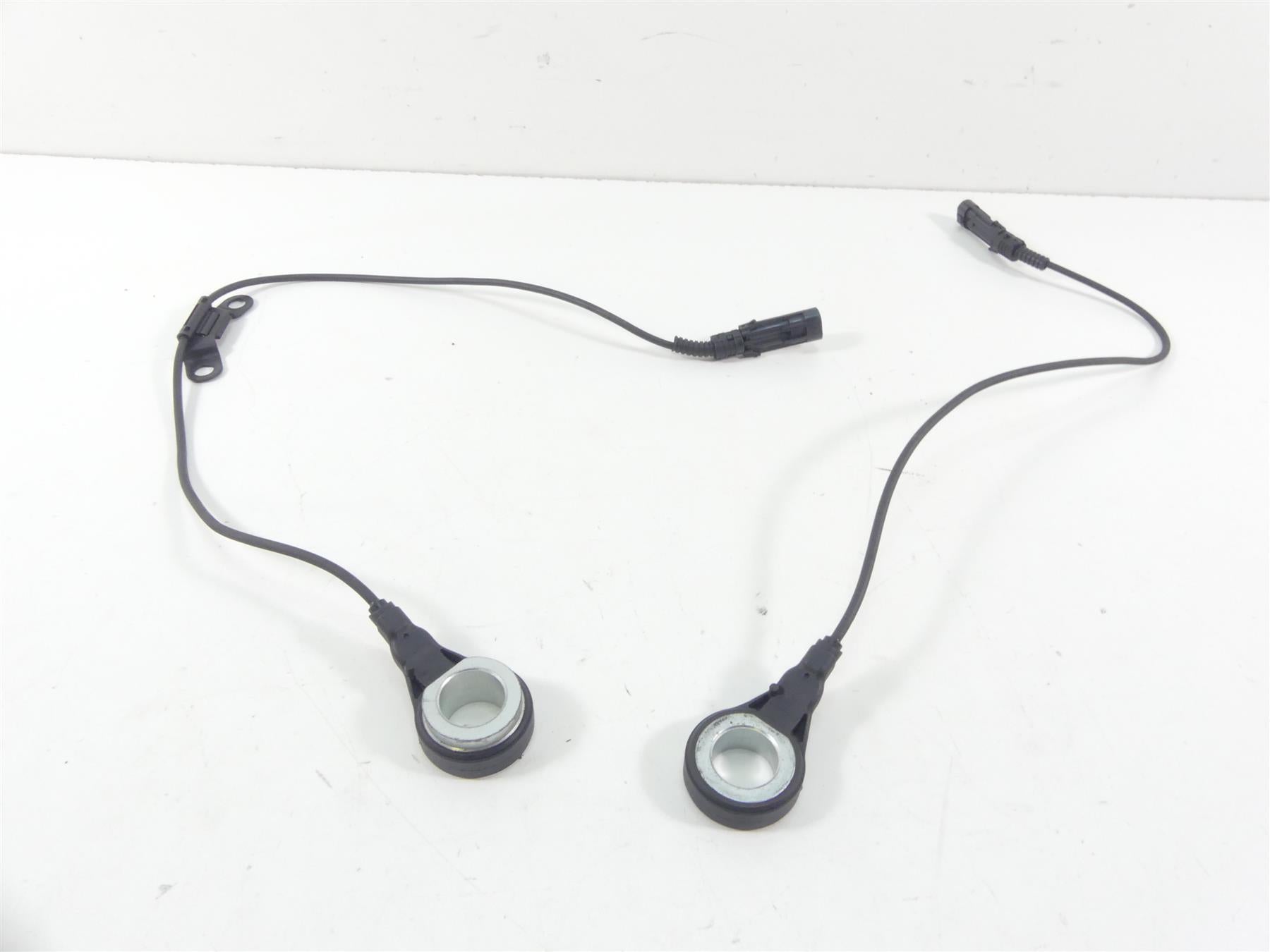 2012 Harley Touring FLHX Street Glide Front Rear Abs Brake Wheel Sensor 40614-08 {{ shop.shopifyCountryName }} - Mototech271