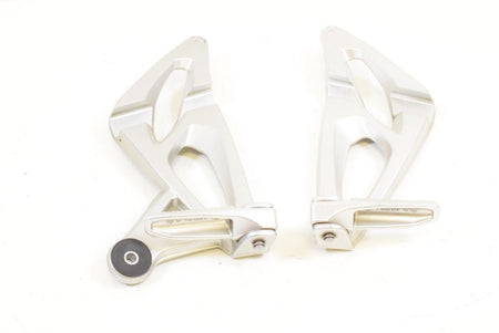 06 BMW K1200S K1200 S K40 L&R Passenger Rider Footpeg Foot Peg Set 46717660170 {{ shop.shopifyCountryName }} - Mototech271