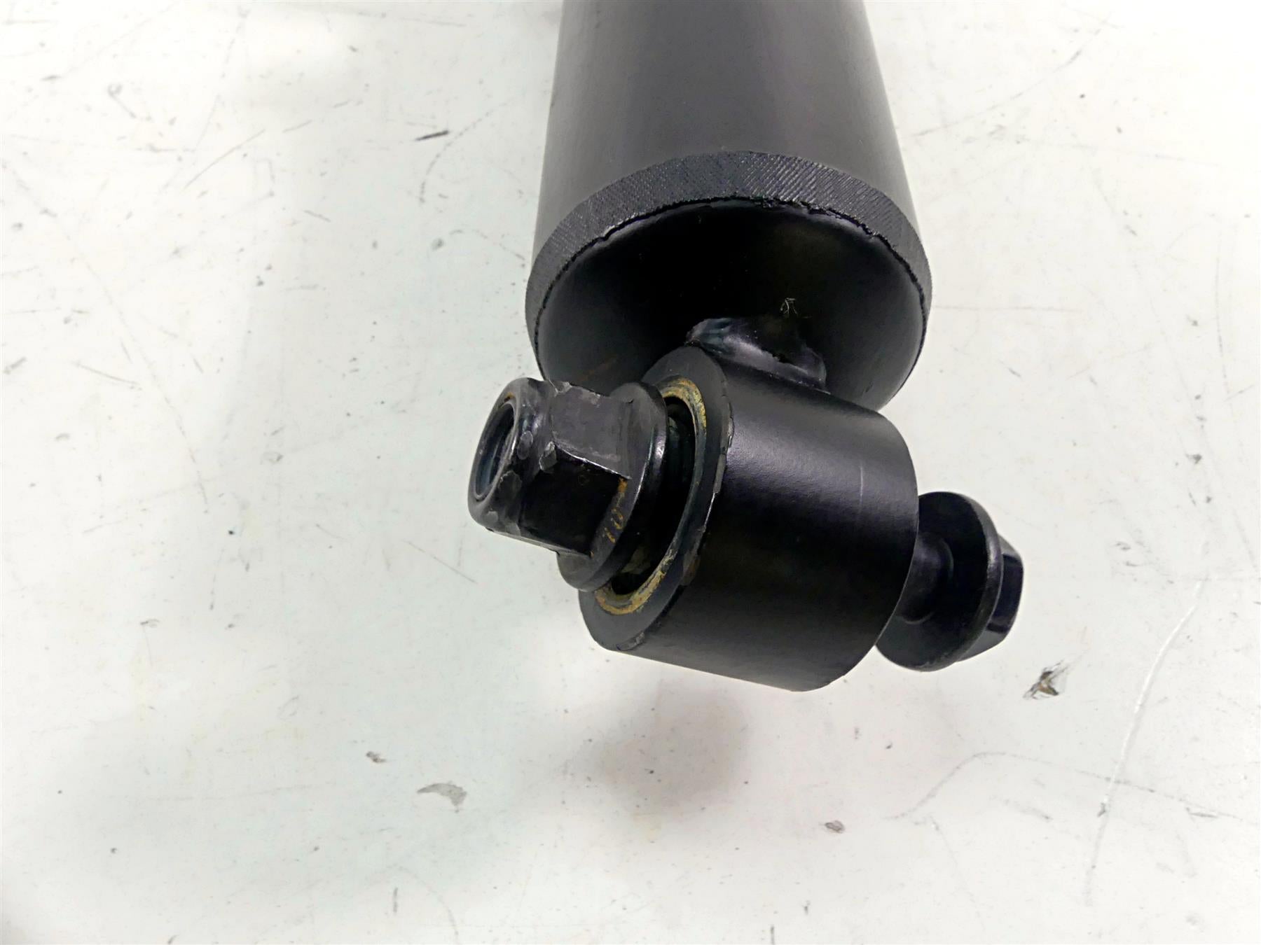 2021 Can Am Commander 1000R XT Front Suspension Shock Damper 706204222 {{ shop.shopifyCountryName }} - Mototech271