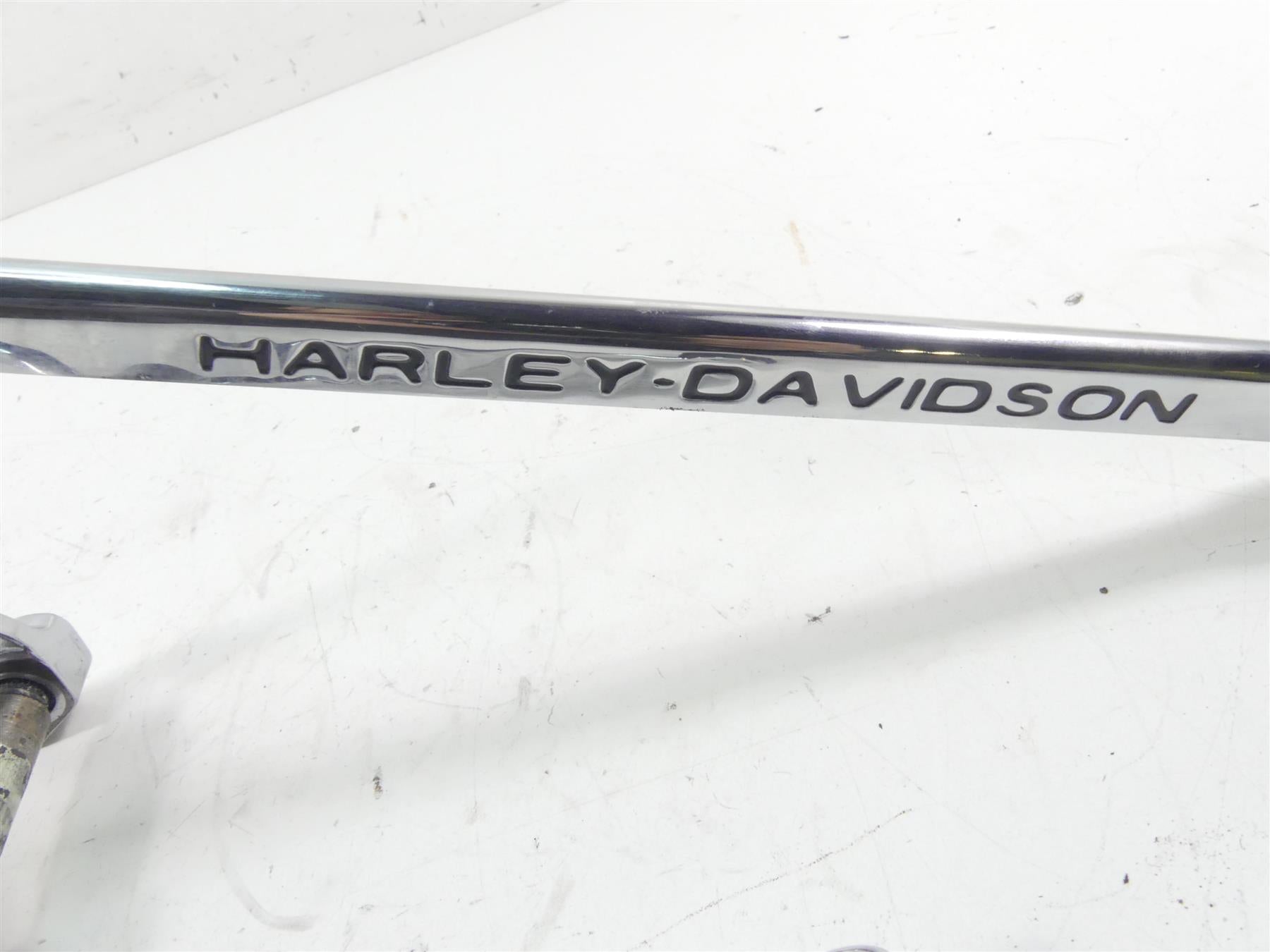 2012 Harley Touring FLHTK Electra Glide Shifter Shift Lever + Cover 33718-82B {{ shop.shopifyCountryName }} - Mototech271