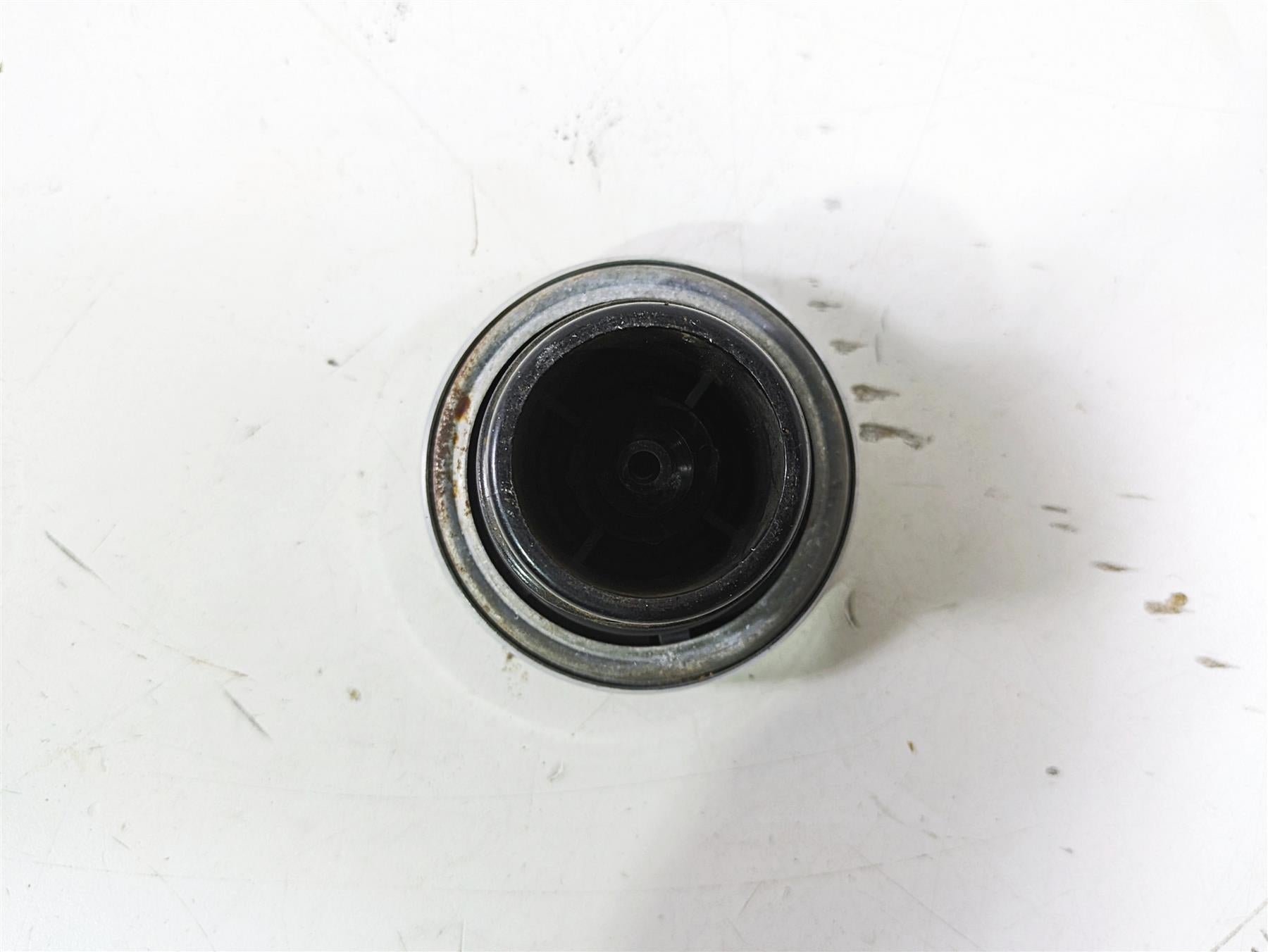2003 Harley Dyna FXDL Low Rider 100TH Anniversary Oem Fuel Gas Petrol Tank Lid Cap {{ shop.shopifyCountryName }} - Mototech271