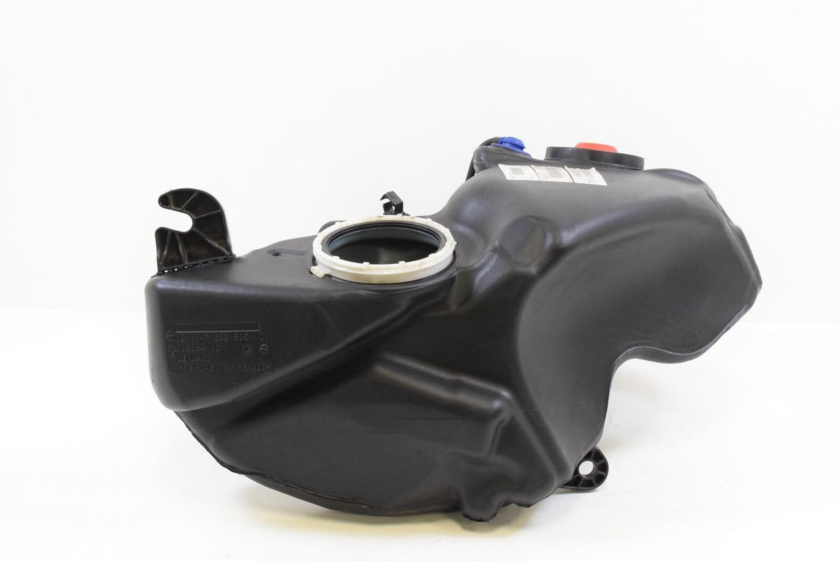 09 BMW R1200RT R1200 RT K26 Fuel Gas Petrol Tank Reservoir 16117699596 {{ shop.shopifyCountryName }} - Mototech271