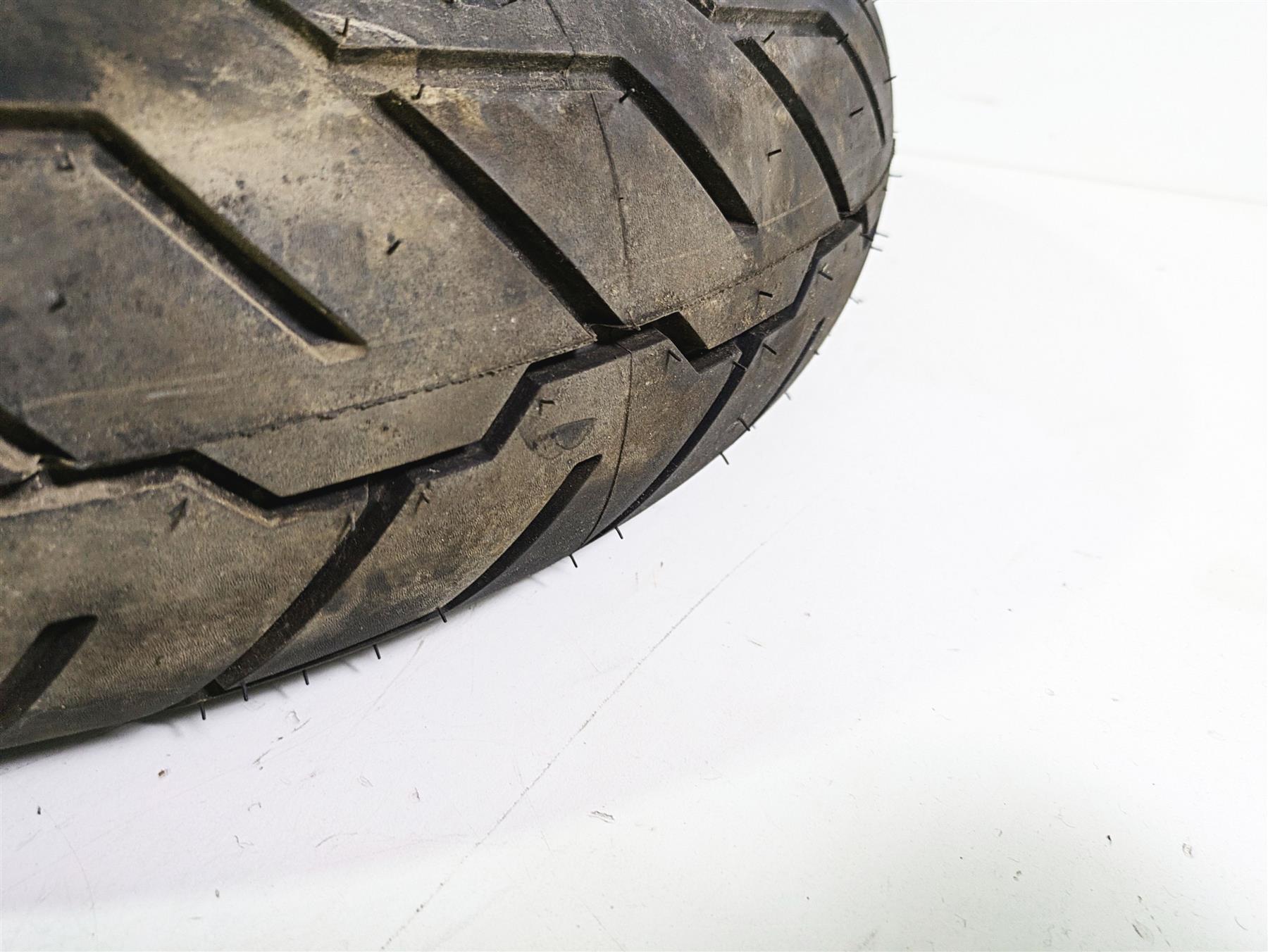 Used Motorcycle Tire Michelin Scorcher 31 160/70B17 825755 {{ shop.shopifyCountryName }} - Mototech271