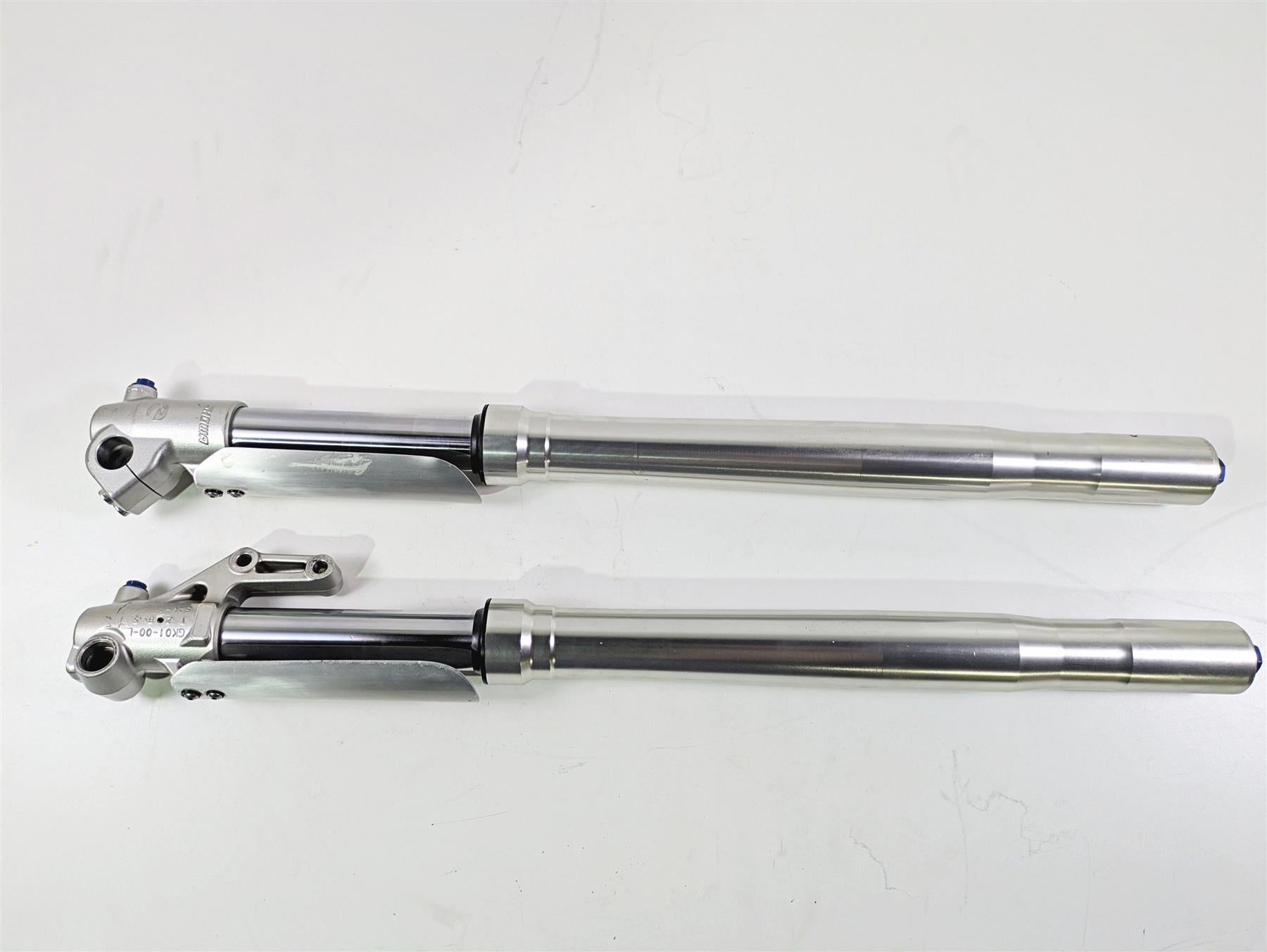 2016 Zero Motorcycles S 9.8 Straight Front Fork Leg Set 41Mm Showa 22-05875 {{ shop.shopifyCountryName }} - Mototech271