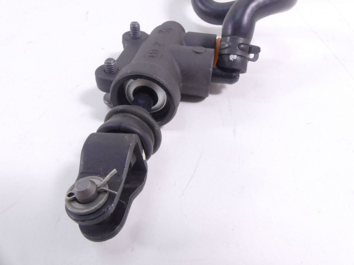 2017 BMW R1200RT RTW K52 Rear Brake Master Cylinder 1/2" 34318522398 {{ shop.shopifyCountryName }} - Mototech271