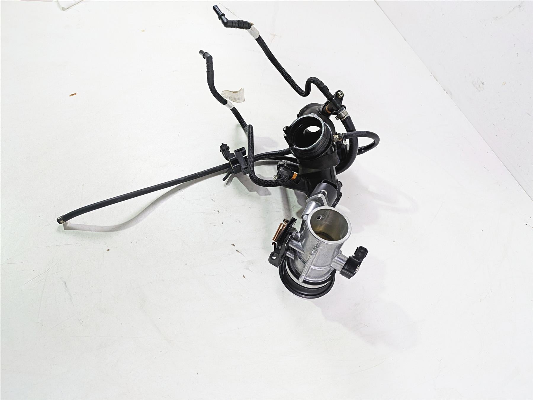 2022 Ducati Scrambler Desert Sled Bing Throttle Body Intake Set 28241001A {{ shop.shopifyCountryName }} - Mototech271