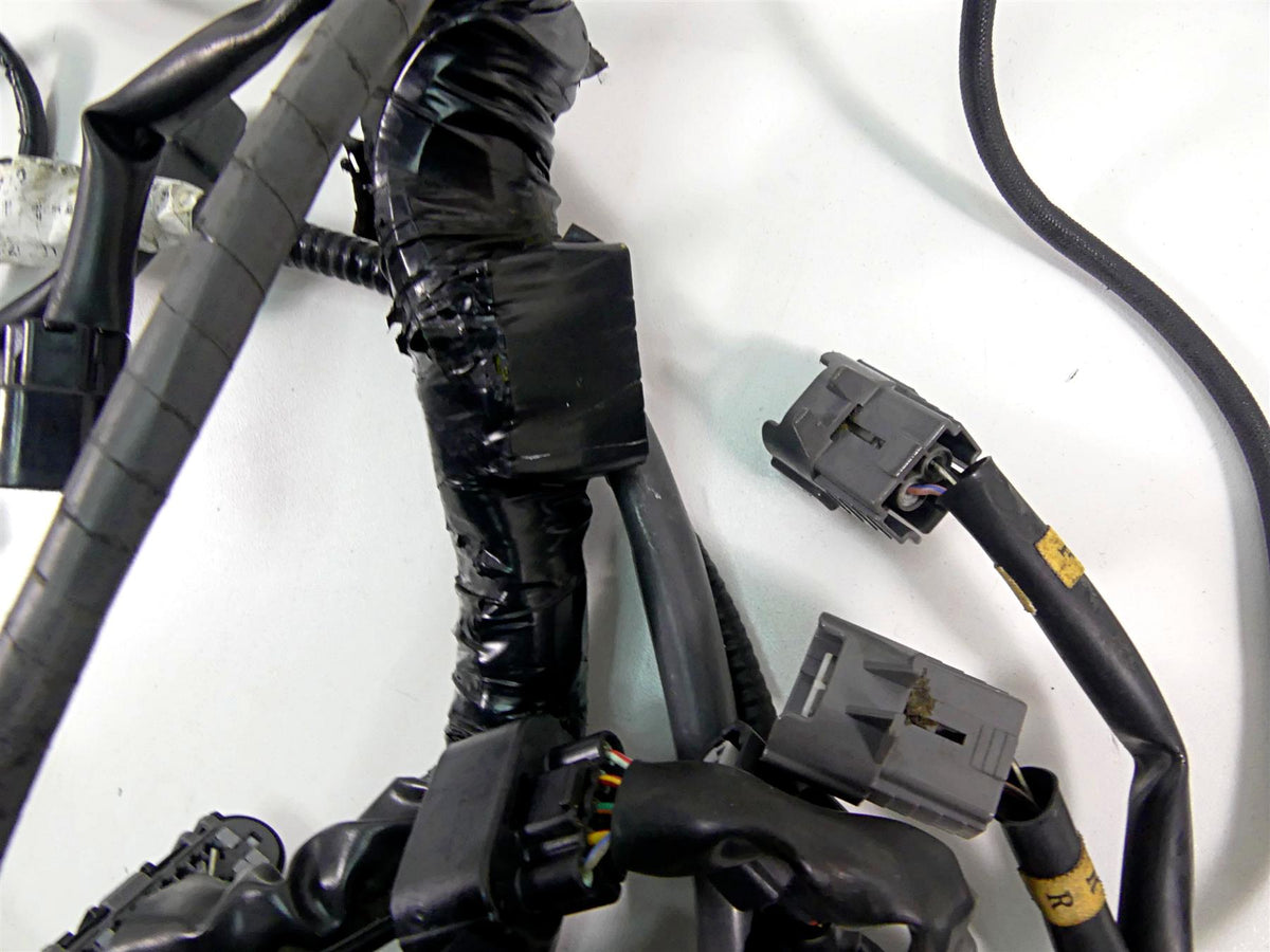 2010 Honda VT1300 CR Stateline Main Wiring Harness Loom - Read 32100-MFY-A00 {{ shop.shopifyCountryName }} - Mototech271
