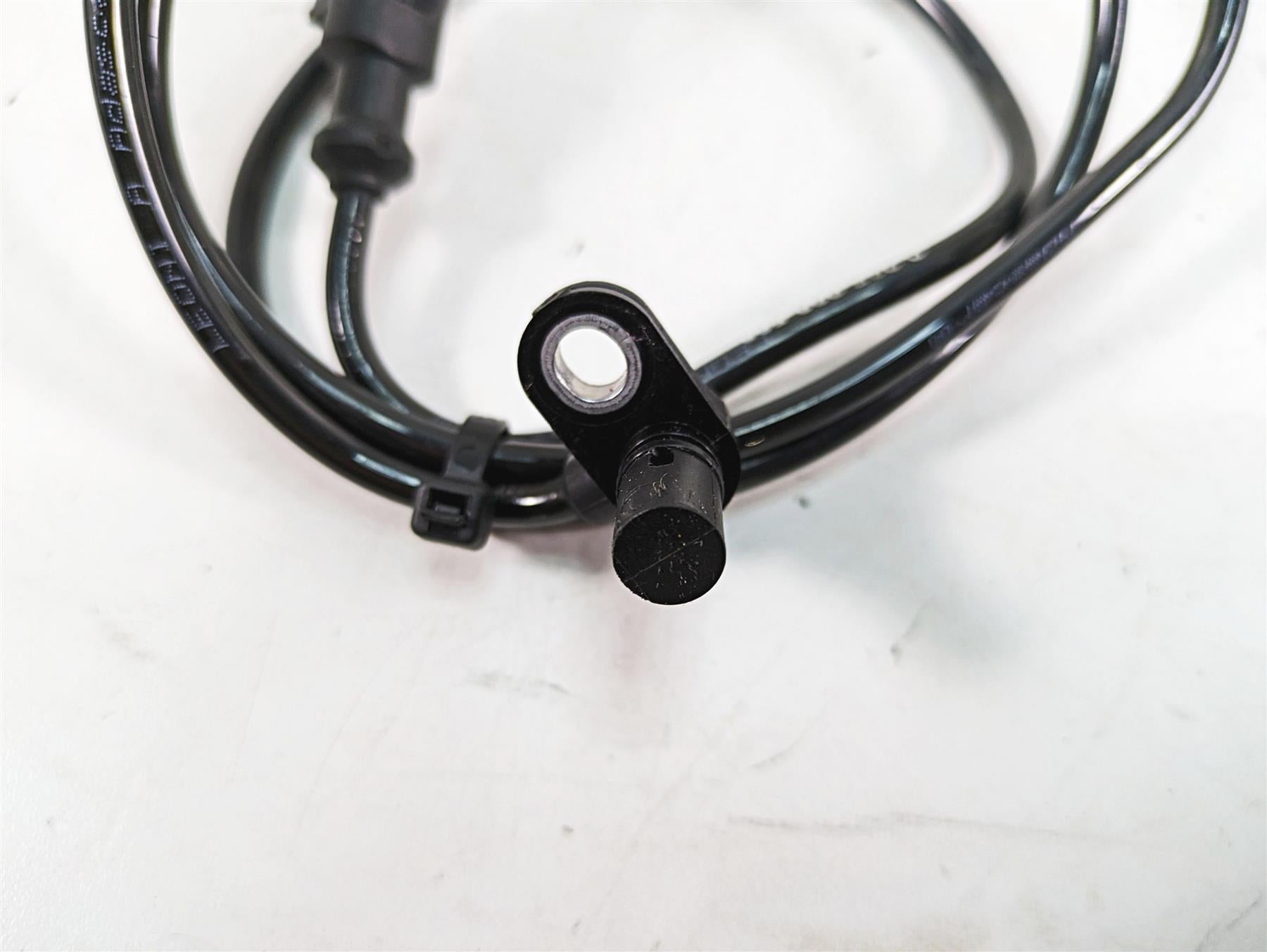 2020 Ducati Hypermotard 950 SP Rear Abs Wheel Speed Sensor 55212121B {{ shop.shopifyCountryName }} - Mototech271