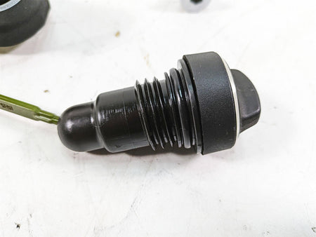 2015 Harley FXDL Dyna Low Rider Oil Dip Stick Spout Set 62700001 62457-06 {{ shop.shopifyCountryName }} - Mototech271