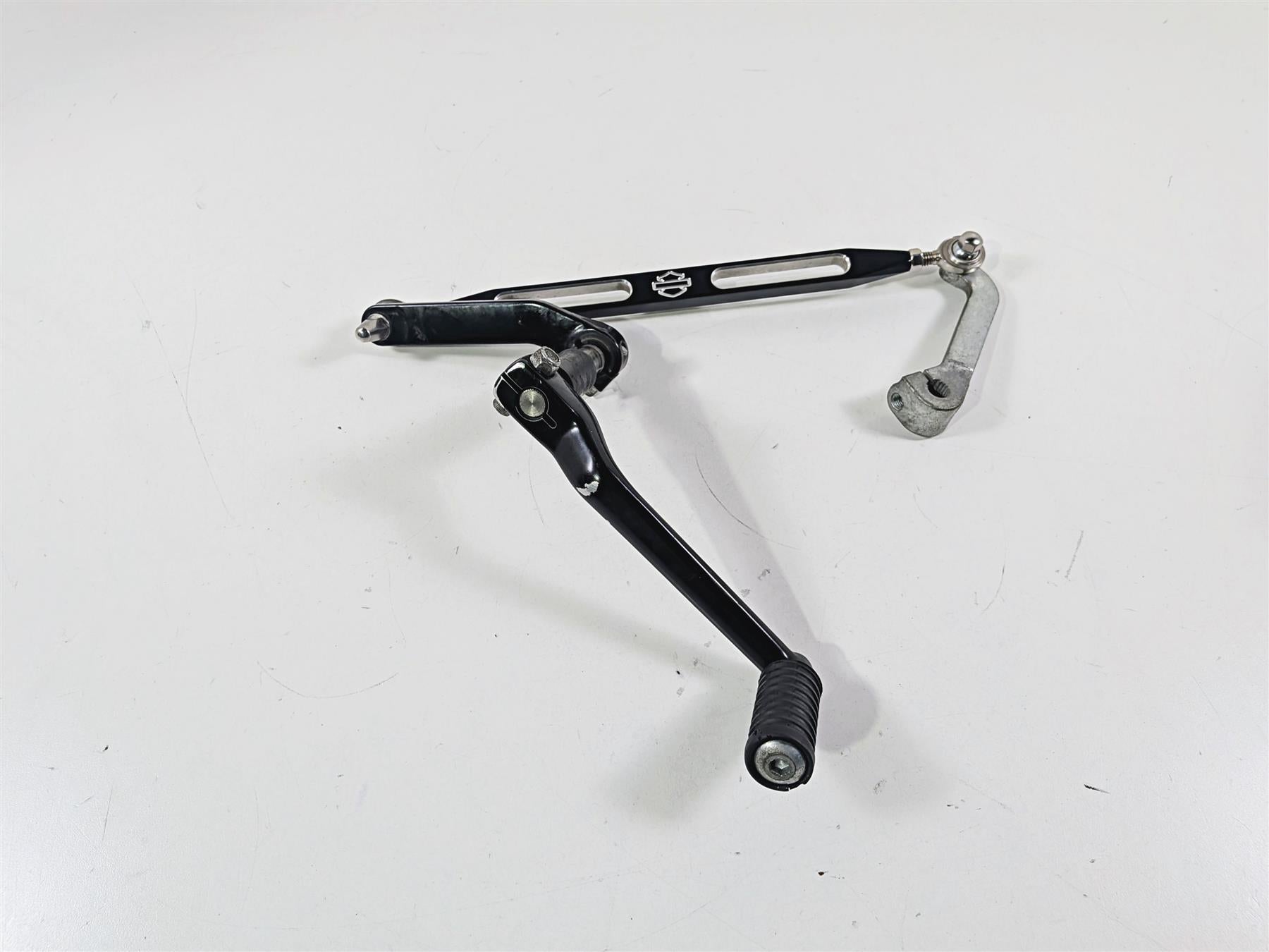 2020 Harley Touring FLTRK Road Glide Shift Lever + Slotted Linkage 34018-08 {{ shop.shopifyCountryName }} - Mototech271