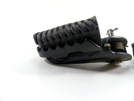 2013 BMW F800GS STD K72 Front Rider Driver Footpeg Set 46717701199 46717701200 {{ shop.shopifyCountryName }} - Mototech271